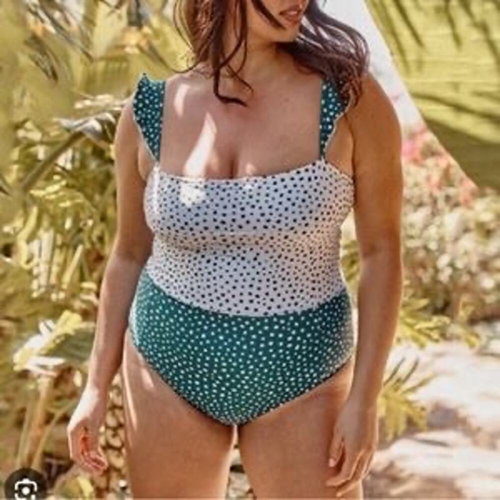 Polka Dot Two-Tone One-Piece Swimsuit - Green & White